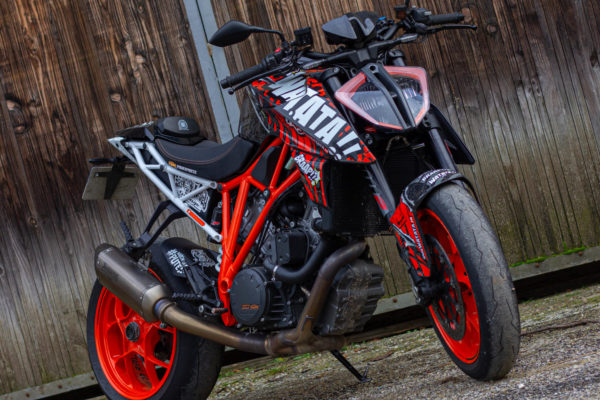 La KTM 1290 Superduke R Braap WATATA