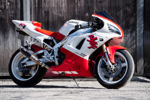 WATATA YAMAHA YZF-R1 YOUNGTIMER