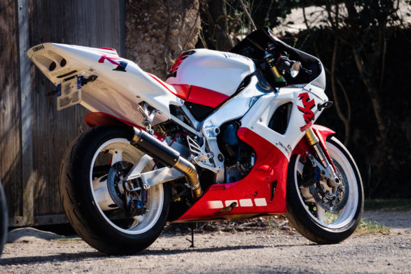 WATATA YAMAHA YZF-R1 YOUNGTIMER