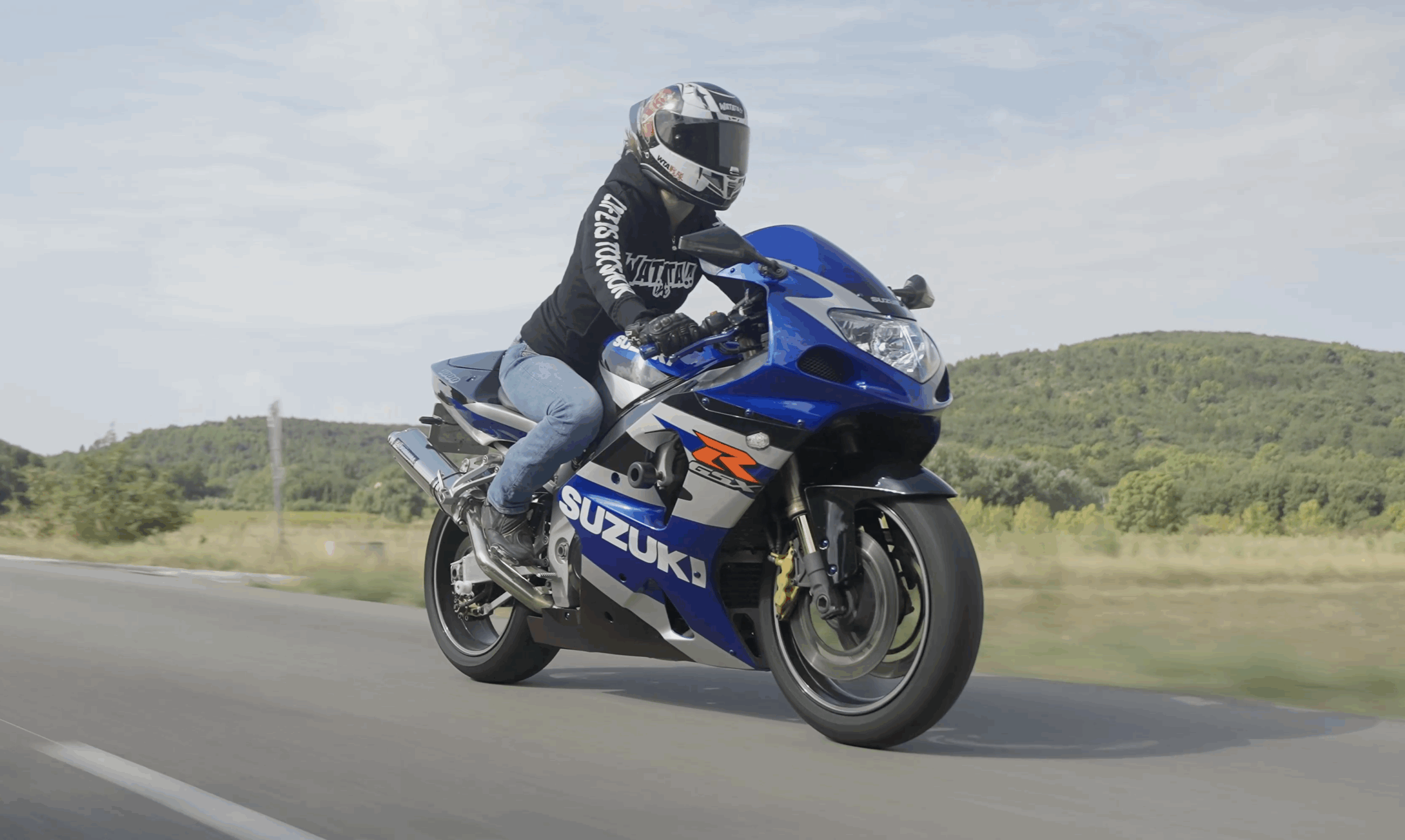 VIDEO WATATA GSX-R